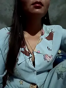 vangkt-cute online show from April 1, 8:39 pm