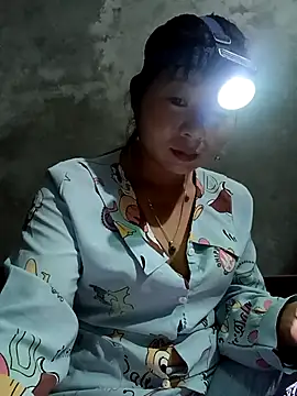 vangkt-cute online show from March 5, 6:37 pm