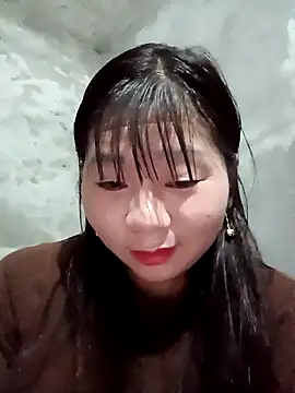 Snapshot of vangkt-cute chatting on February 1, 6:28 pm vangkt-cute online show from February 1, 6:28 pm