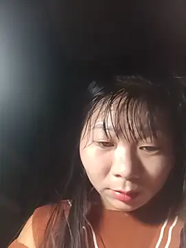 vangkt-cute online show from May 13, 7:43 pm