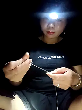 Snapshot of vangkt-cute chatting on March 1, 7:14 pm vangkt-cute online show from March 1, 7:14 pm