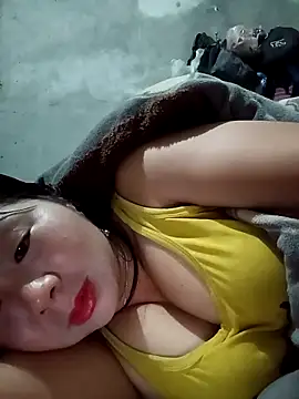 Snapshot of vangkt-cute chatting on February 21, 8:22 pm vangkt-cute online show from February 21, 8:22 pm