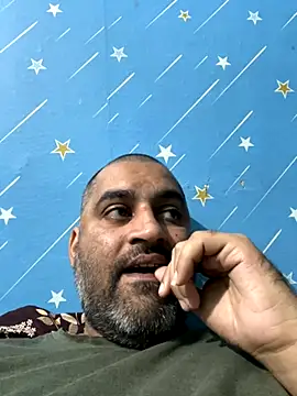 Snapshot of arjunforyou4 chatting on November 23, 9:30 am arjunforyou4 online show from November 23, 9:30 am