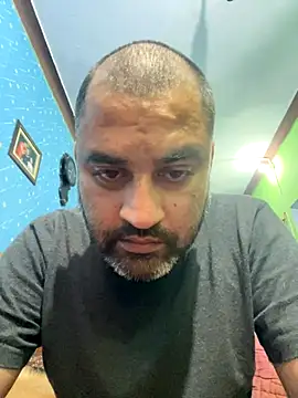 Snapshot of arjunforyou4 chatting on November 26, 3:06 am arjunforyou4 online show from November 26, 3:06 am