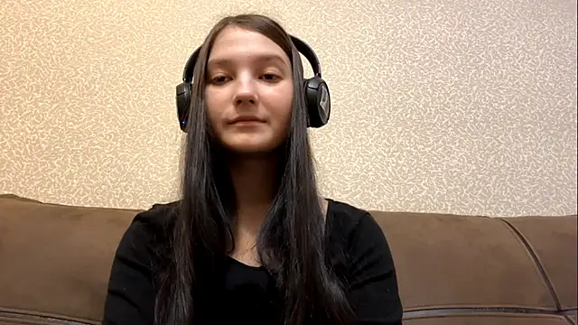 AurorAurora online show from December 5, 8:24 am