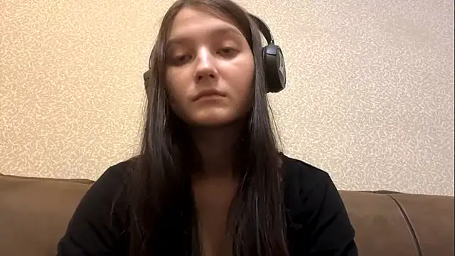 AurorAurora online show from November 21, 9:19 am