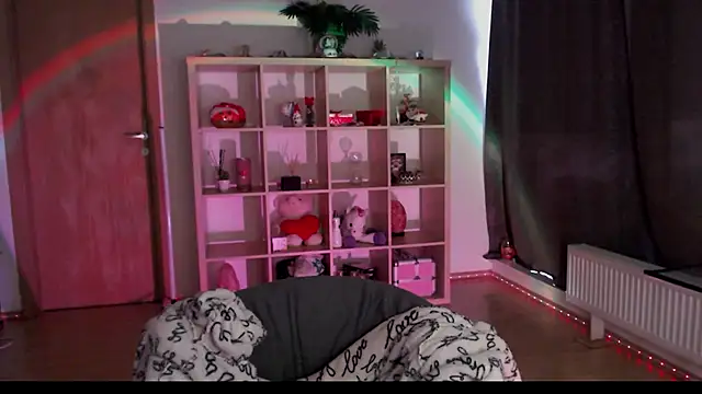 MissyDior8 online show from December 16, 7:56 am