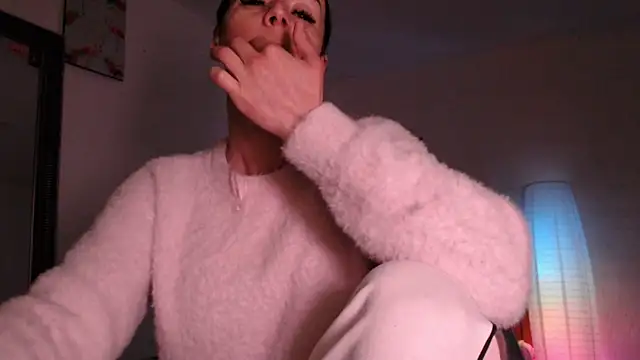 MissyDior8 online show from March 30, 9:22 am