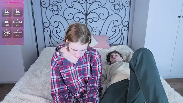 Danny loves Mary online show from December 20, 12:41 pm