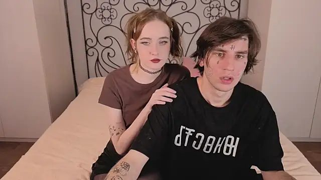 Danny loves Mary online show from December 3, 12:44 am