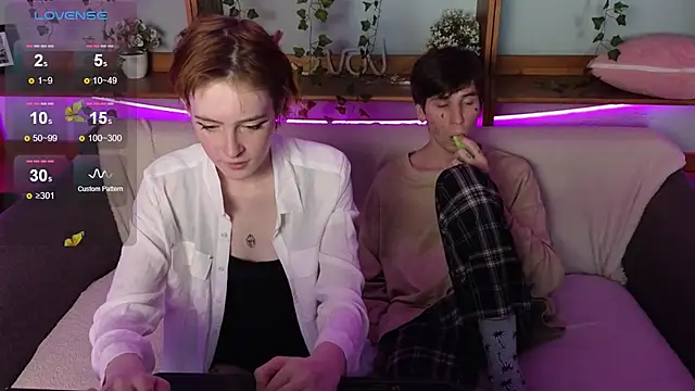 Danny loves Mary online show from May 16, 1:59 am
