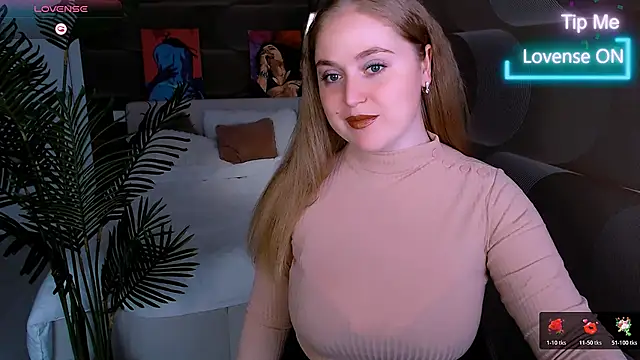 Kate Moan online show from November 26, 7:41 am