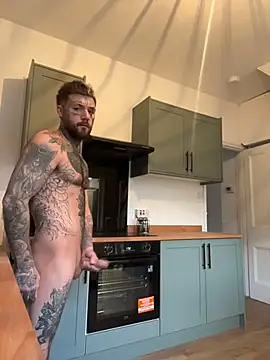 magicmichaell online show from December 21, 8:38 am