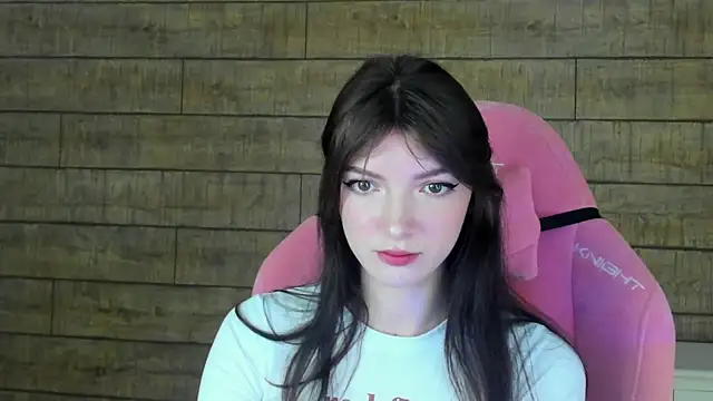 SophiaProve online show from April 27, 6:06 pm