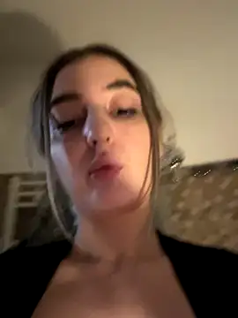 Marisaaasss online show from November 16, 9:03 am