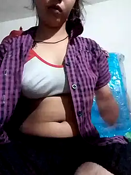 Hot  girls001 online show from April 17, 5:49 pm