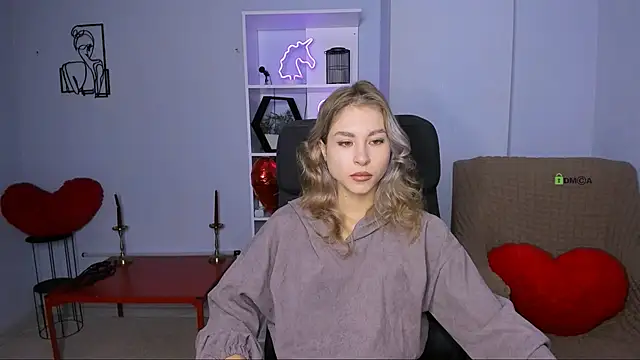 charlie bonsie online show from November 20, 6:47 am