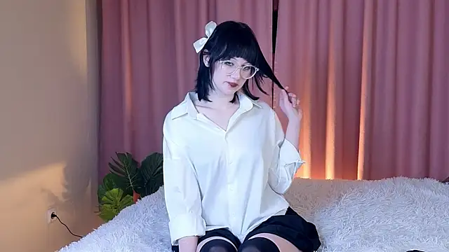 Snapshot of Iwanturcarrot_ chatting on November 12, 12:31 pm Iwanturcarrot online show from November 12, 12:31 pm