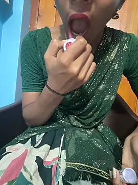 Snapshot of Rani__telugu chatting on March 1, 1:38 am Rani telugu online show from March 1, 1:38 am