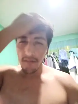 Snapshot of charlyver36 chatting on November 15, 10:52 am charlyver36 online show from November 15, 10:52 am