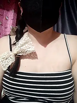 MiHeni online show from March 3, 3:30 pm