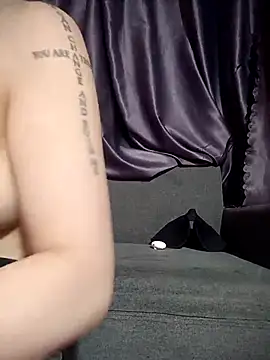 MiHeni online show from April 18, 1:02 pm