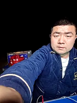 Snapshot of KAIKAI-888 chatting on November 21, 11:42 am KAIKAI-888 online show from November 21, 11:42 am