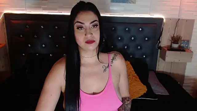 Scarlet Desire online show from November 11, 2:01 pm