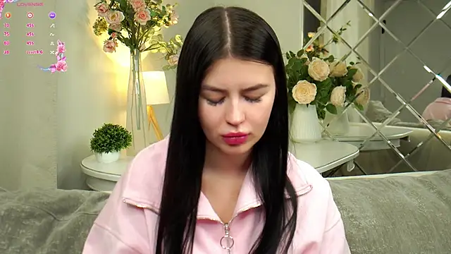 CoreenYorton online show from February 5, 1:23 am