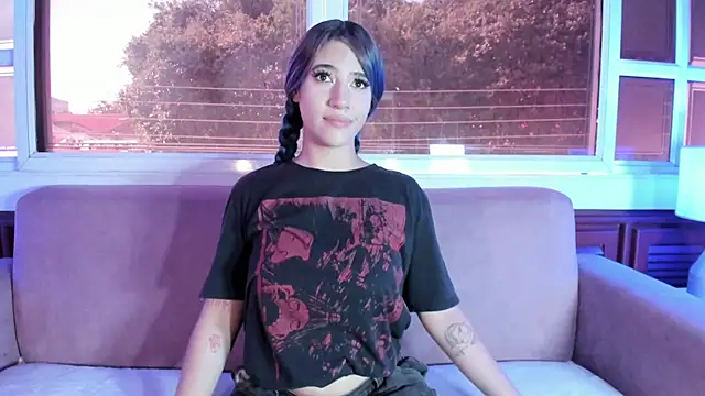 ReiAyanamy online show from February 5, 8:04 pm