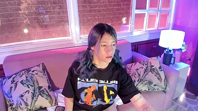 ReiAyanamy online show from December 15, 7:41 pm