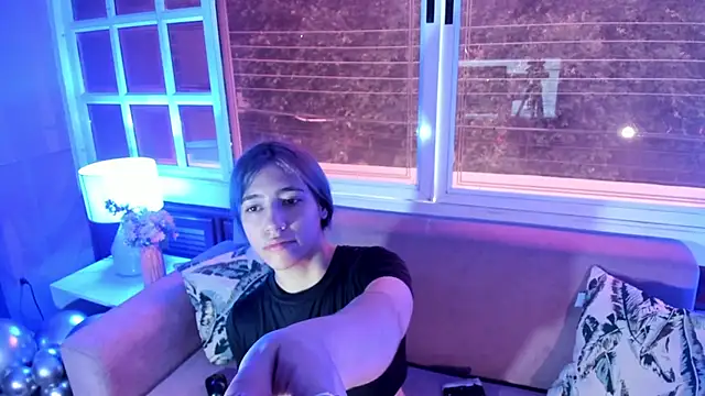 ReiAyanamy online show from January 12, 8:04 pm