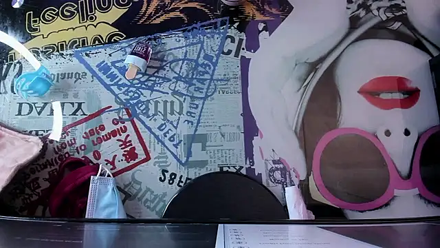 Snapshot of Alisson_Evans__ chatting on January 10, 7:42 pm Alisson Evans online show from January 10, 7:42 pm