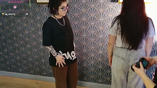 Admincore online show from November 30, 6:19 pm