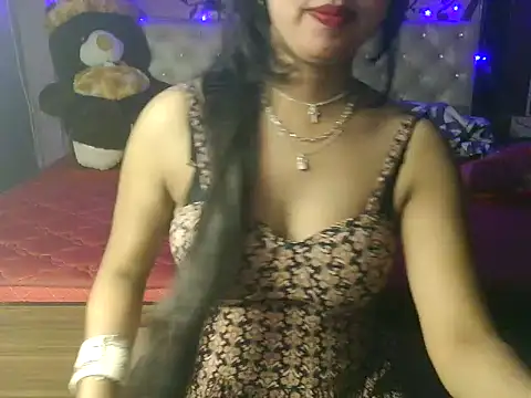 Snapshot of Hotty_maya1 chatting on November 14, 4:21 pm Hotty maya1 online show from November 14, 4:21 pm