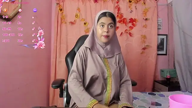 NaylaAbadi online show from February 10, 12:26 pm