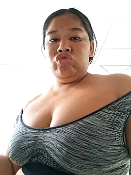 Snapshot of Sarahy- chatting on July 17, 1:52 pm Sarahy- online show from July 17, 1:52 pm