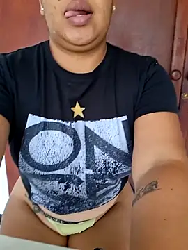 Sarahy- online show from April 17, 2:20 pm