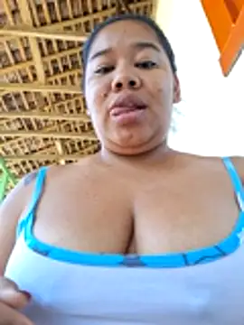 Snapshot of Sarahy- chatting on July 14, 3:07 pm Sarahy- online show from July 14, 3:07 pm