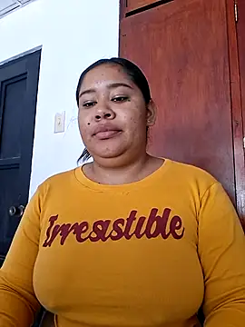 Snapshot of Sarahy- chatting on July 10, 2:28 pm Sarahy- online show from July 10, 2:28 pm