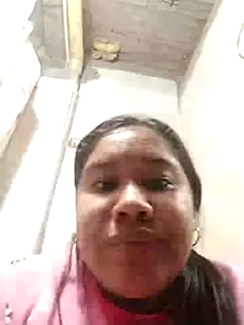 Sarahy- online show from December 1, 12:33 am