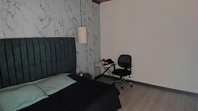 Snapshot of dave_wolff chatting on January 7, 12:10 pm dave wolff online show from January 7, 12:10 pm