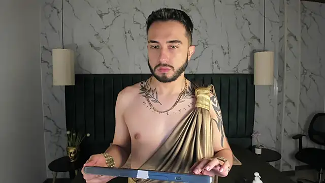 Snapshot of dave_wolff chatting on November 21, 12:04 pm dave wolff online show from November 21, 12:04 pm