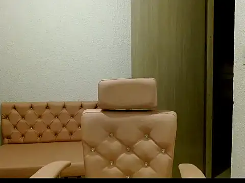 Fox Alexandra online show from January 7, 1:43 am