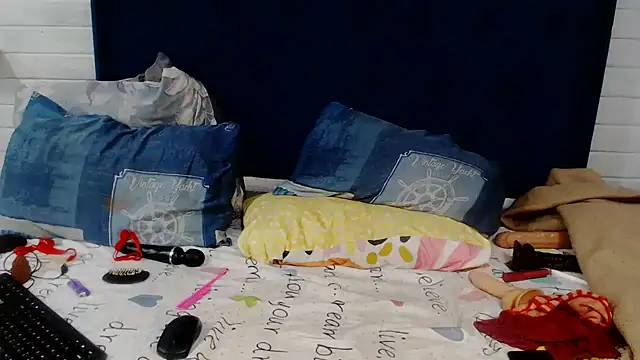 DarkCherryx online show from February 9, 6:06 pm