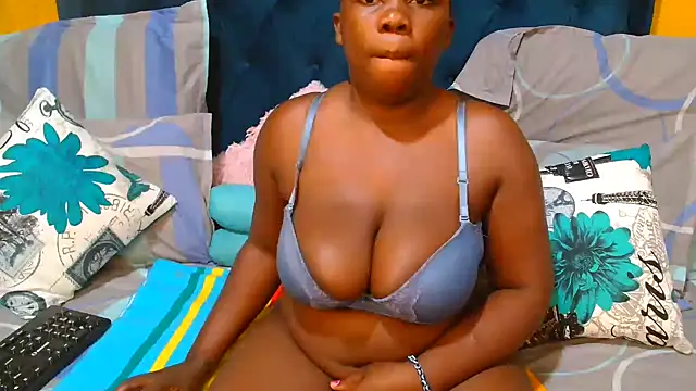 DarkCherryx online show from April 21, 7:09 pm