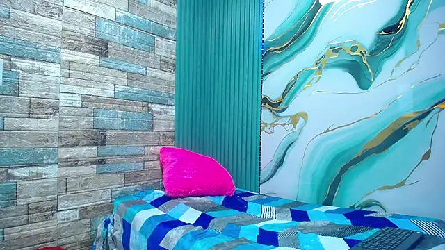 Snapshot of meliangels303av chatting on December 19, 12:51 pm meliangels303av online show from December 19, 12:51 pm