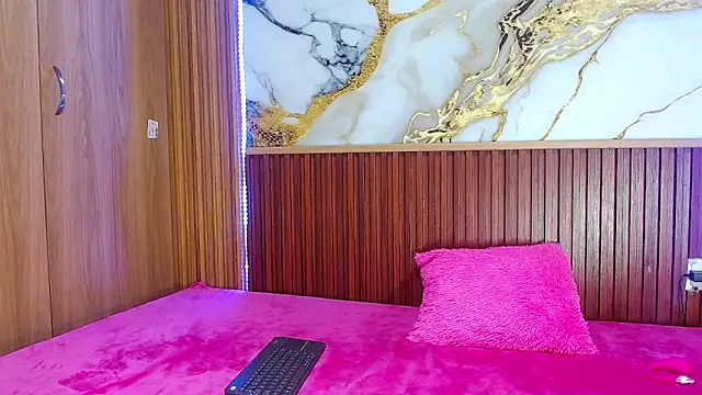 meliangels303av online show from February 9, 2:20 am