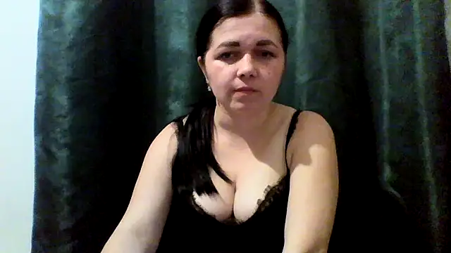 Vitalina282128 online show from April 8, 10:44 pm
