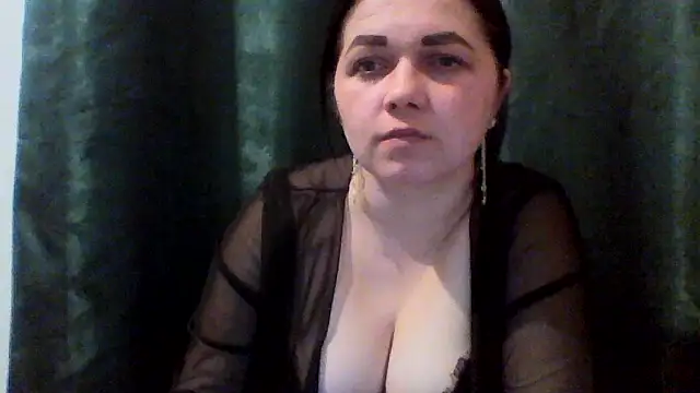 Vitalina282128 online show from April 30, 8:57 pm